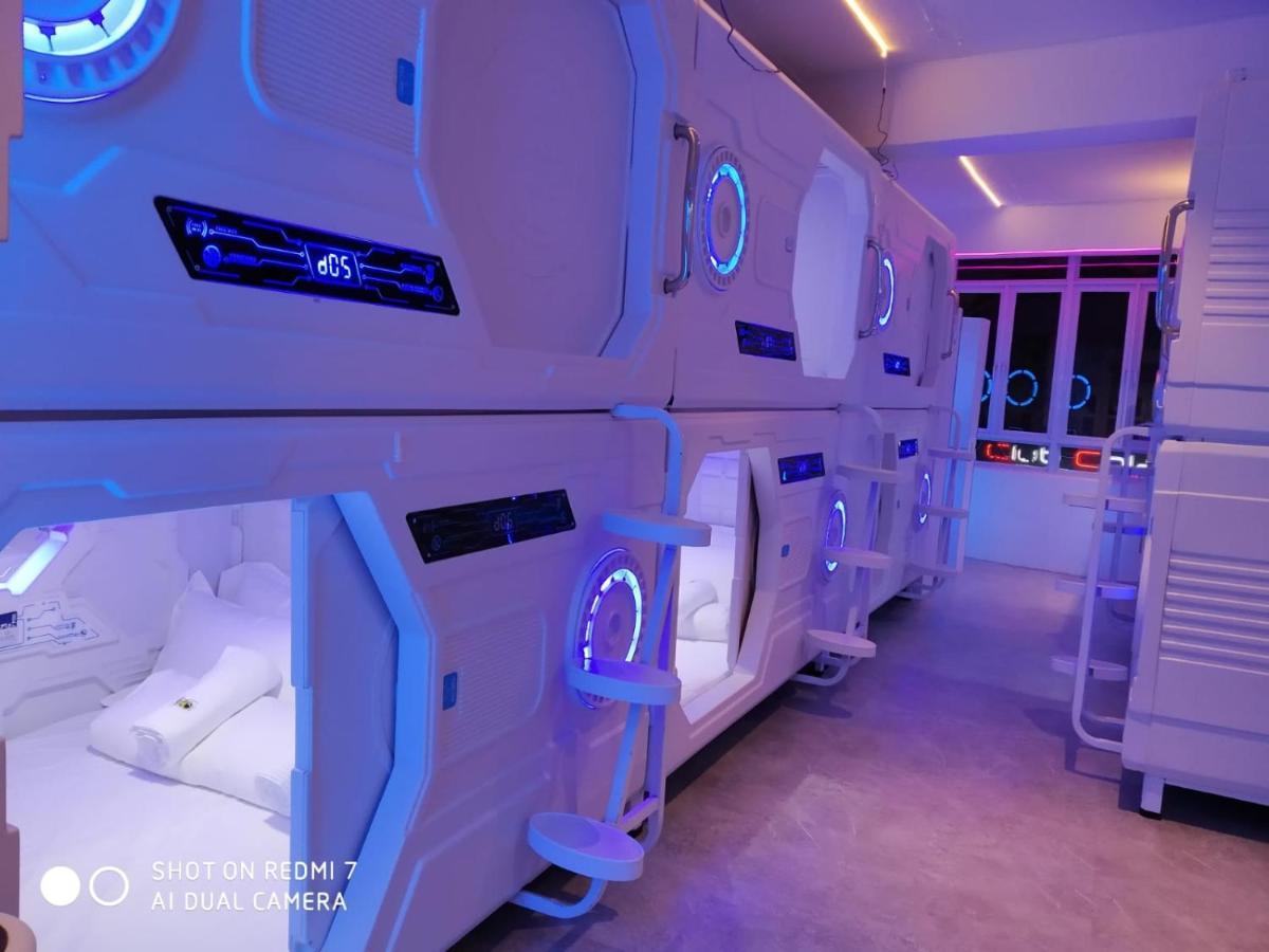 Galaxy Pods Capsule Boat Quay Kapselhotel
